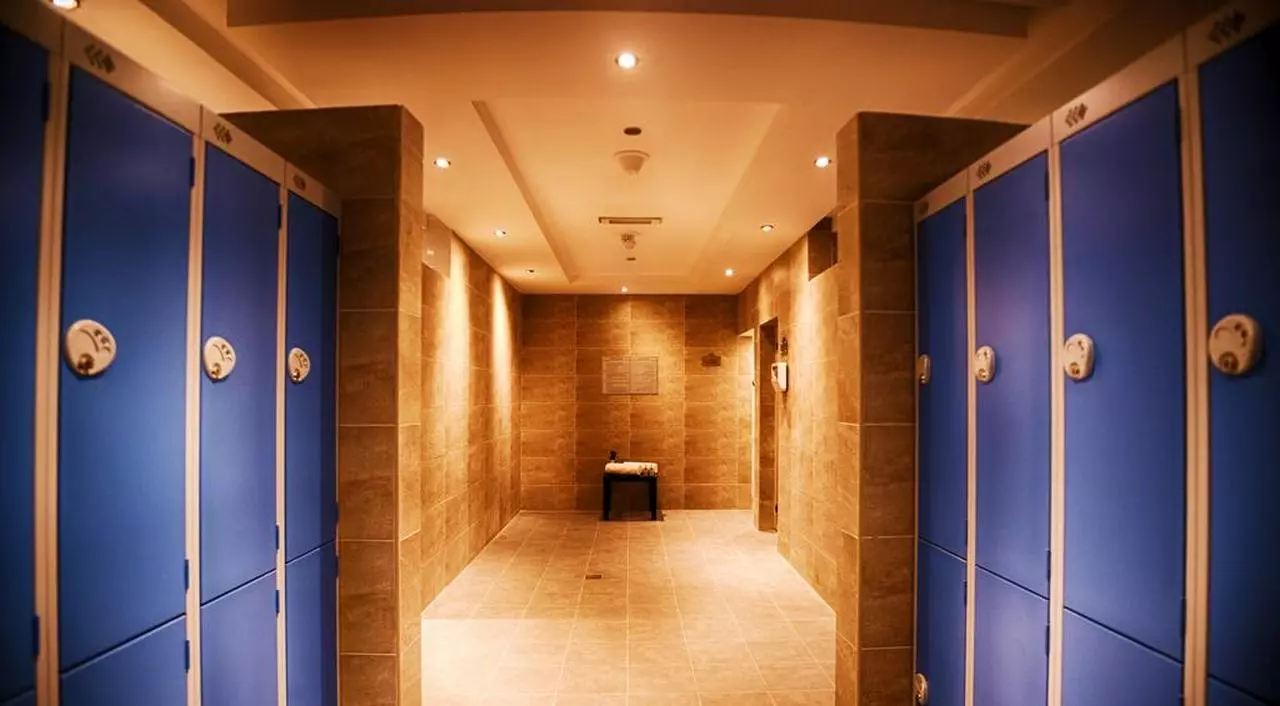 ROSEPARK_SHABAVIZ (5).jpg